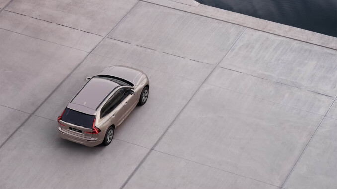 Volvo XC60 2.0 T6 [350] Plug-in Hybrid Core 5dr AWD Gtron [NI] Estate - Image 8
